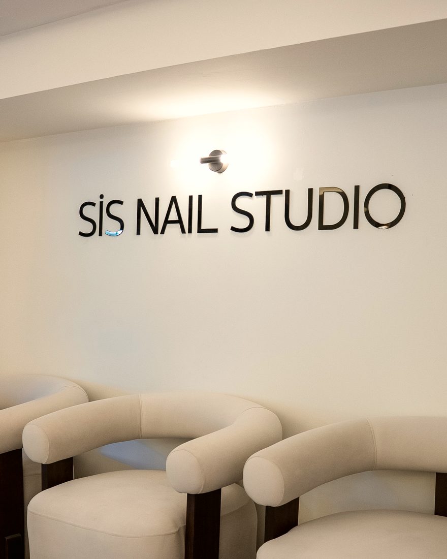 SİS Nails Studio iç mekân — SİS Nails Studio Üsküdar